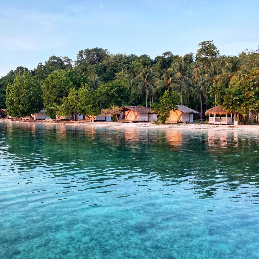 Reconnect - Private Island & Dive Center Togean - Buka Buka Island Ampana